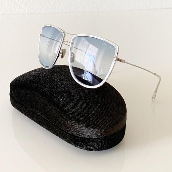 TOM FORD FT0759 16W Sunglasses Shiny Palladium Frame Gradient Blue Lens New - Picture 6 of 13